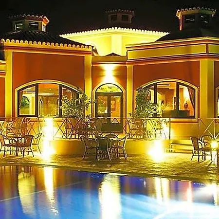 Carvoeiro Sleeps 4 Pool Air Con Wifi Willa Carvoeiro (Lagoa)